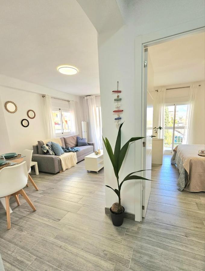 Apartament Mavi Torre Del Mar Zewnętrze zdjęcie