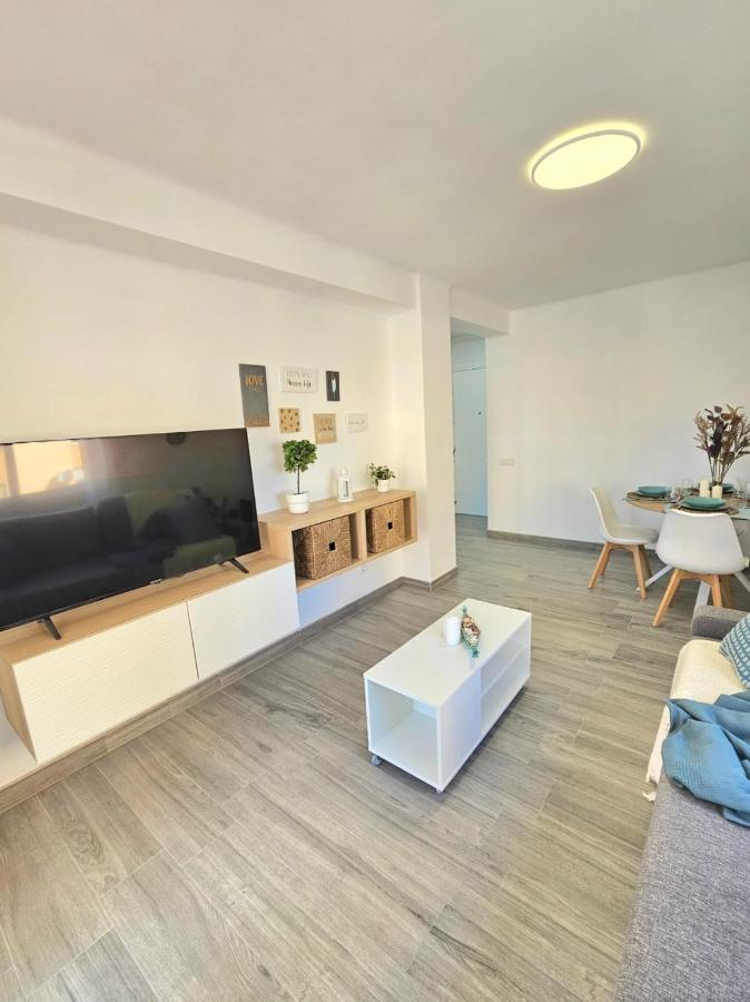 Apartament Mavi Torre Del Mar Zewnętrze zdjęcie