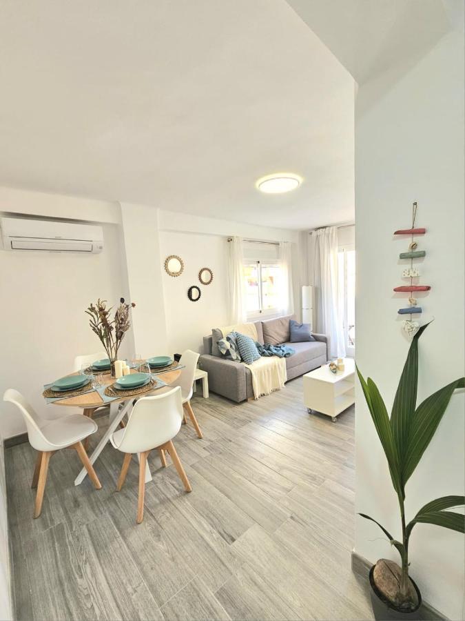 Apartament Mavi Torre Del Mar Zewnętrze zdjęcie